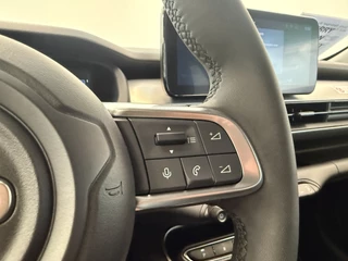 Jeep Avenger Altitude 54 kWh  SOH 97% Navi PDC ACC Carplay/Android Auto 24 Maanden garantie* (Vraag naar de voorwaarden) / 11