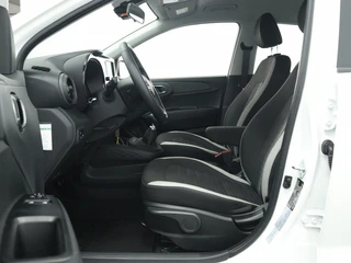 Hyundai i10 1.0 Comfort Smart Navigatie | Camera | Airco / 14