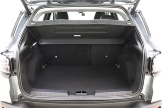 Jeep Avenger 1.2 Altitude 100 PK | Navigatie | Climate control | Camera | Parkeersensoren | Keyless | Lichtmetalen velgen | Parkeersensoren / 14