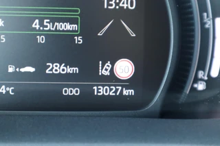 Toyota Aygo X PULSE NL-AUTO 1E EIGENAAR CLIMA NAVI APPLE/ANDROID LM-VELGEN ALL-SEASON PRIVACY-GLASS / 19