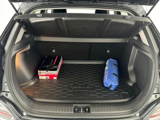 Hyundai Kona 1.0 T-GDI Fashion Navigatie | Cruise Control | Trekhaak / 21