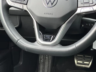 Volkswagen Taigo 1.5 TSI 150pk DSG R-Line Trekhaak | IQ light | Camera | Navi | Virtual | Rijklaar incl. garantie / 15