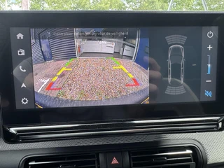 Citroen C3 1.2 Turbo 100pk Max | Apple Carplay/Android Auto | Achteruit rijcamera | Voorstoelen verwarmd | lichtmetalen velgen 17" | elektrische ramen voor / 27