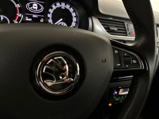 Škoda Rapid 1.0 TSI GREENTECH CLEVER ECC STOELVERW. / 37