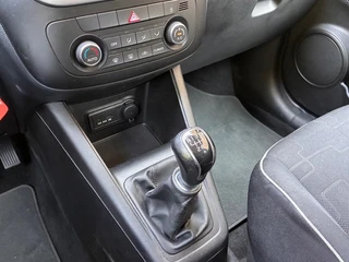 Kia Venga 1.4 CVVT DYNAMICLINE CAMERA/TREKHAAK/CRUISE / 22