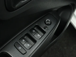 Hyundai i10 1.0 Comfort Carplay Navigatie | Airco | Cruise control / 19