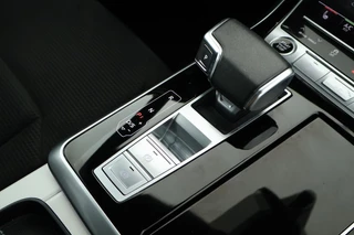 Audi Q7 55 TFSI e 381pk quattro Pro Line S Trekhaak 360Camera B&O Head-Up Keyless Virtual Cockpit Luchtvering Panoramadak 2x S-Line / 44