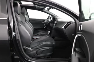 Kia ProCeed 1.5 T-GDi GT-PlusLine  - JBL soundsystem - Apple Carplay/Android Auto - Adaptive Cruise Control - Dodehoekdetectie - Navigatie - Stuur/Stoel Verwarming - Fabrieksgarantie tot 11-2031 / 33