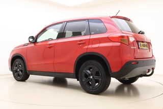 Suzuki Vitara 1.4 S | Trekhaak l Climate Control l Bluetooth l LED l Camera l PDC Voor & Achter l Stoelverwarming l Lichtmetalen Velgen / 13