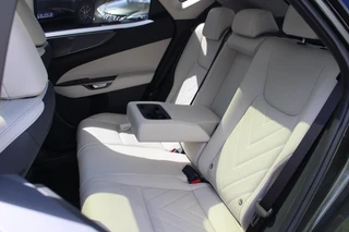 Lexus NX 450h+ AWD President Line DIRECT LEVERBAAR PANO STOELVENT MARK-LEVINSON QUAD LED / 37