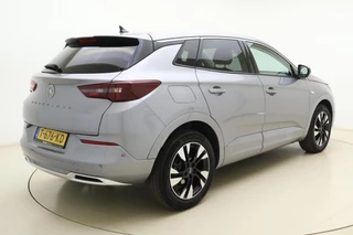 Opel Grandland 1.2 Turbo Level 3 | Adaptive Cruise Control | Stoelverwarming | Verwarmd stuurwiel | Navigatie | Camera | Elektrische kofferklep | Full LED | Keyless Entry & Start | 1e Eigenaar / 2
