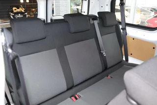 Opel Vivaro Combi Electric L2 75 kWh / 9-persoons / Demo / 11