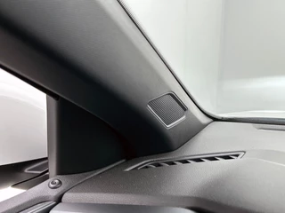Volkswagen TAIGO 1.5 TSI R-Line Business | Automaat | Adaptive cruise | Parkeersensoren | Panoramadak / 29