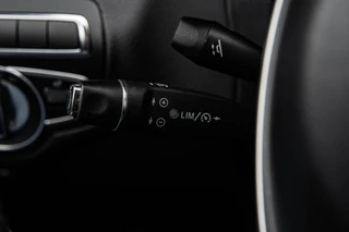 Mercedes-Benz C-klasse 180 AMG Night Edition | Panoramadak | Burmester | Memory | 360 Camera | Leder | LED | Sfeerverlichting | Stoelverwarming | 19" / 22