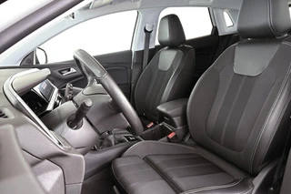 Opel Grandland 1.2 Turbo Level 3 Trekhaak Stuur/Stoelverwarming Keyless / 7