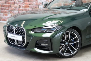 BMW 4 Serie Cabrio 430i High Executive M Sport Pakket Automaat  / Live Cockpit Professional / Harman Kardon / Air Collar / Leder / Head-Up Display / 19 Inch / M Sportremsysteem / Driving Assistant Professional / Safety Pakket / Laserlight / CoPilot Pack / Shadow Line / 2