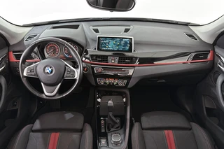 BMW X1 sDrive18i Executive Sport Line Panoramadak Trekhaak Groot Navi Stoelverwarming / 8