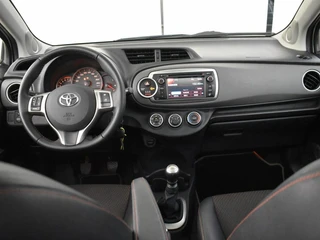 Toyota Yaris 1.3 VVT-i Aspiration | Panoramadak | Navigatie | Camera / 5