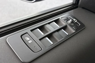 Land Rover Discovery Sport P300e 1.5 S / 35