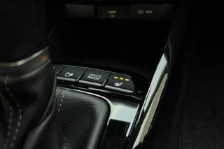 Kia Rio 1.0 T-GDi 100 PK | Automaat | Trekhaak | Stoelverwarming | Mirror Screen | Stuurverwarming | Start/stop | Climate Control | Parkeersensor | 1e eigenaar | Android/Apple carplay | Cruise control | Shift lock release / 27