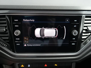 Volkswagen T-Roc 1.5 TSI Sport Business R-line | Trekhaak afneembaar | Pano | Winterpakket | Virtual | / 19