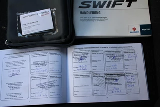 Suzuki Swift 1.0 Stijl Smart Hybrid / 37