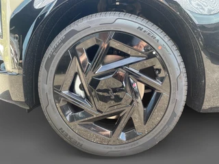 Kia Seltos X-Line Demo Edition 1.6 T-GDI | Climate control | Navigatie | Cruise control | 360Gr camera | DEMO / 21