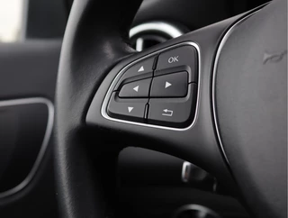 Mercedes-Benz A-Class 180 Ambition  | Trekhaak | Navigatie | LED | Org. NL / 33