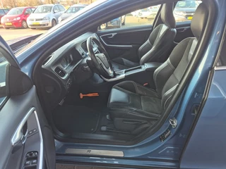 Volvo V60 1.6 T3 R-DESIGN Camera, Trekhaak, Carplay, ALL IN Prijs! / 12