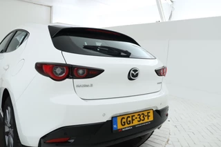 Mazda 3 2.0 e-SkyActiv-G M Hybrid 122  Head Up! Navigatie, Airco / 9