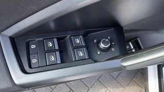Audi Q3 Sportback 45 TFSI e S-Line Pano | Cruise | Camera | Navi | CarPlay/Andro / 24