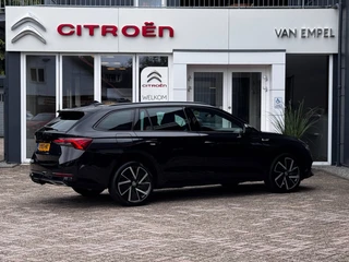 Skoda Octavia Combi 1.4 TSI iV PHEV Sportline Business | 98 % SOH | Trekhaak | NL-Auto | Winter Pack | Adaptive Cruise / 37