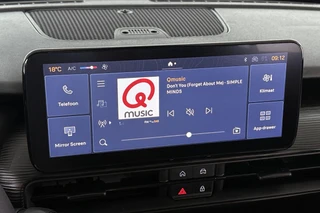Jeep Avenger 1.2 e-Hybrid Longitude Apple CarPlay 16" LMW / 13