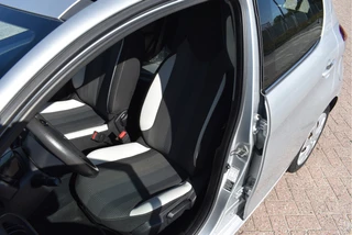 Peugeot 108 1.0 e-VTi Active TOP! Pack Premim Cabriolet | Linnen kap | Airco | Bluetooth | Elekt.ramen | LED dagrijverlichting | NAP / 31