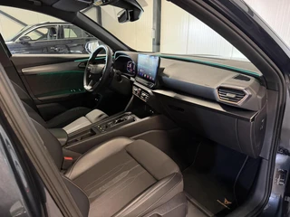 CUPRA Formentor 1.4 e-Hybrid VZ Performance Pano Trekhaak / 29