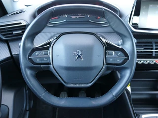 Peugeot 2008 1.2 PureTech Active Pack | 100PK | Trekhaak | Cruise Control | Parkeersensoren Achter | Airco | Navigatie | Climate Control | / 11