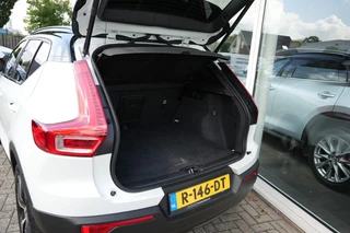 Volvo XC40 1.5 T4 RECH R-DESIGN Camera,Carplay, Harman Kardon / 11