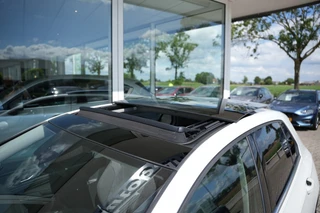Volkswagen Golf 1.5 TSI Style Pano, ACC,Carplay,Navi / 29