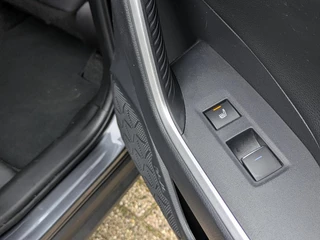 Toyota RAV4 2.5 Plug-in Hybrid AWD Bi-Tone Plus|Panodak|Stoelkoeling/Verwarming|JBL|Memory|Leder|360-Camera|Head-Up / 42