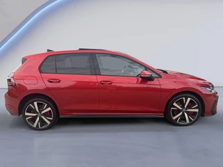 Volkswagen Golf 1.5 eHybrid GTE / 5JR Garantie / Pano / Trekhaak / 360 / HUD / DCC / Matrix / 5