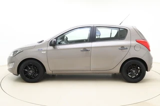 Hyundai i20 1.2i i-Motion 85pk | 5 Deurs | Airco | Lichtmetalen Velgen | Audio | Weinig Kilometers / 6