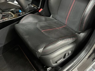 Kia Ceed 1.6 T-GDi GT 204pk | Facelift | VOL! | Pano | LED | Virtual | JBL | ACC | BCA | LFA | Wireless Charg | CarPlay / 40