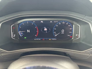Volkswagen T-Roc 1.5 TSi 150PK DSG Sport Bns R-Line  AFN.TREKHAAK/19INCH/CAMERA/NAVI/VIRTUAL/CARPLAY/PDC / 34
