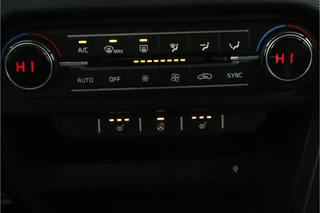 Kia ProCeed 1.5 T-GDi GT-PlusLine  Airco - Apple Carplay/Android Auto - Cruise Control - Dodehoekdetectie -  Navigatie - Stuur/Stoel Verwarming - Fabrieksgarantie tot 06-2031 / 29