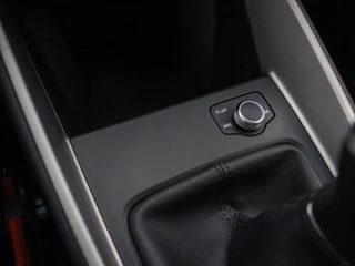 Audi A1 Sportback 25 TFSI Pro Line Zwart dak | Carplay Navigatie | Sportstuur / 39