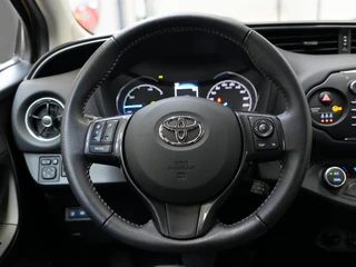 Toyota Yaris 1.5 Hybrid Comfort ✅Stoelverw.✅Camera✅Clima✅Two Tone✅Cruise✅Keyless✅Clima✅ / 15