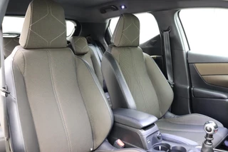 DS DS 3 Crossback 1.2 Turbo 100pk Business / 16