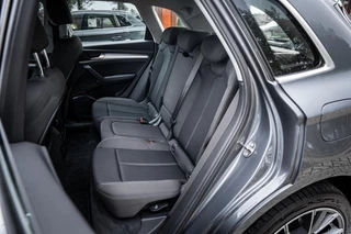 Audi Q5 50 TFSI e Quattro Pro Line | Luchtvering | Matrix LED | Inparkeersysteem | Drive select | Trekhaak | Navigatie | SoH 94% | / 20