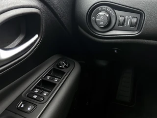 Jeep Renegade 4xe 240 Plug-in Hybrid Electric S | Camera | Adaptive Cruise | Stoel-/Stuurverwarming | Navi | / 28