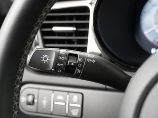Kia XCeed 1.5 T-GDi GT-Line  - Automaat - Panorama dak - Stoel/Stuur verwarming - Navigatie - Climate Control - Achteruitrijcamera - Elektrische Achterklep - 7 jaar of 150.000km Fabrieksgarantie / 25